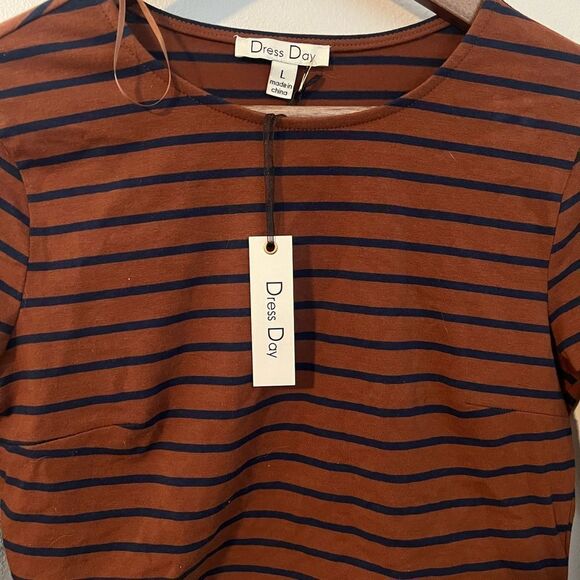 NWT Brown Striped Two Piece Set - Picture 6 of 8